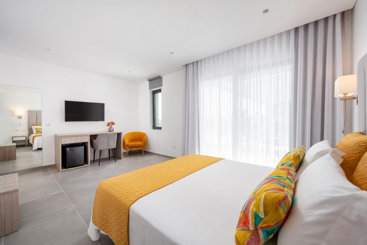 Vila Luna B&B ลากอส ภายนอก รูปภาพ